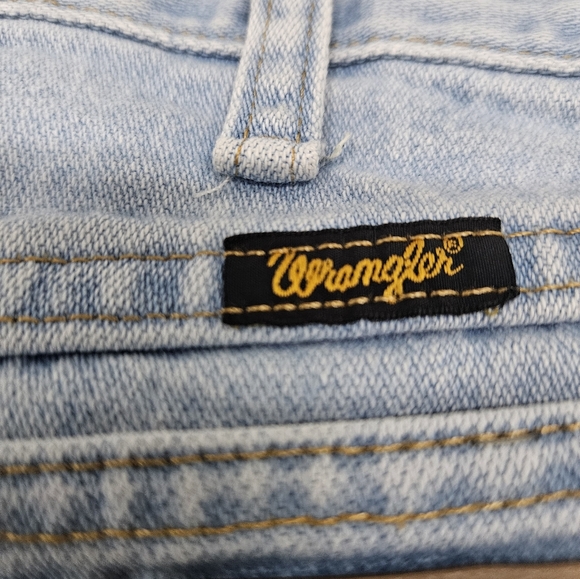 Wrangler Jeans Men's Size 36x32 Light Wash Blue - Picture 8 of 8